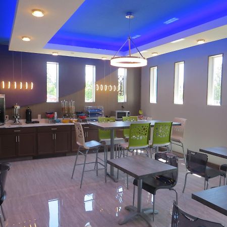 Hotel Blue - Woodlands Spring Exterior foto