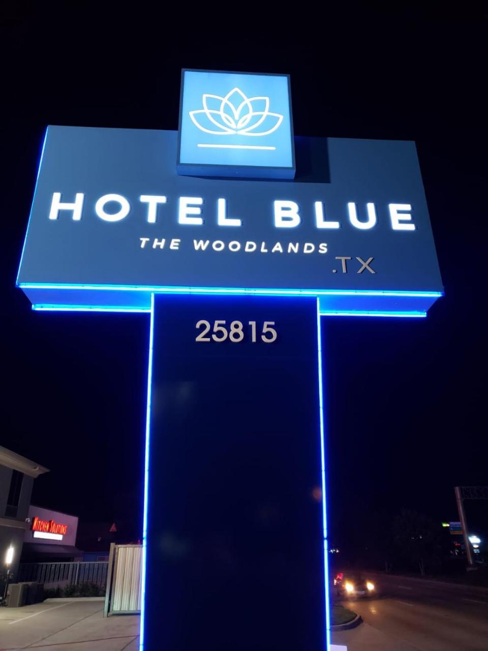 Hotel Blue - Woodlands Spring Exterior foto